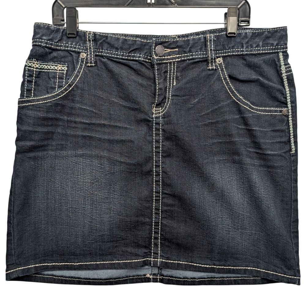 Maurices Denim Mini Skirt Womens 13/14 Dark Wash Contrast Stitching